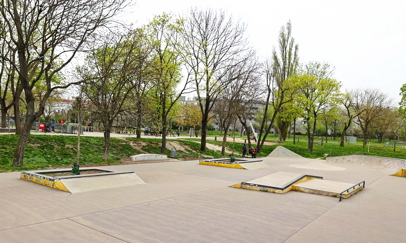 Loretto Plaza Floridsdorf Skatepark
